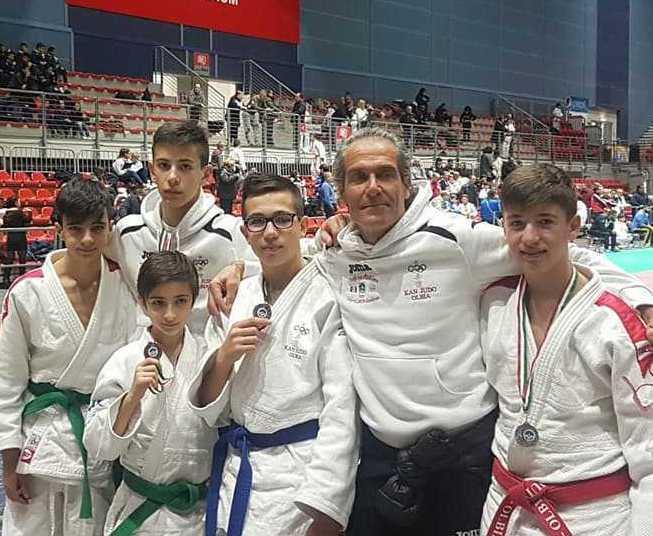 Altre quattro medaglie per la Kan judo di Angelo Calvisi