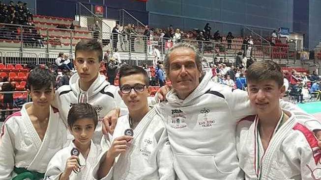 Altre quattro medaglie per la Kan judo di Angelo Calvisi