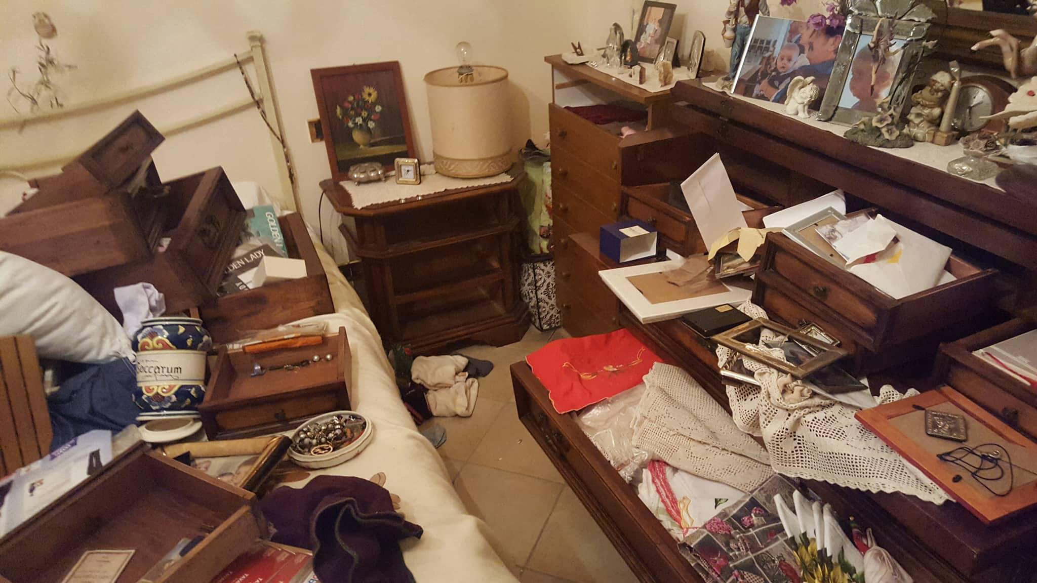 La casa di Nazzano devastata dai ladri