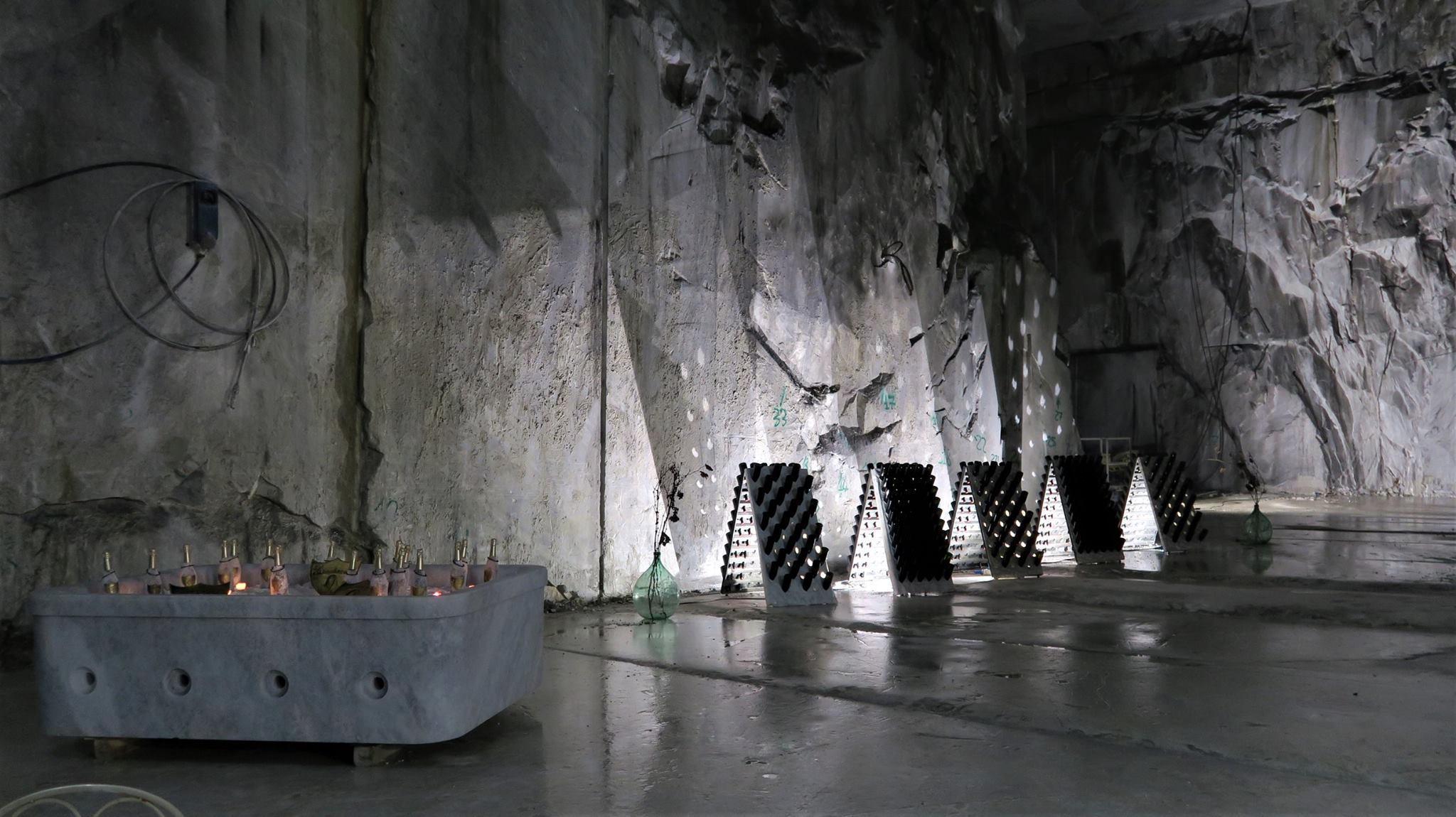 Le bottiglie conservate in cava