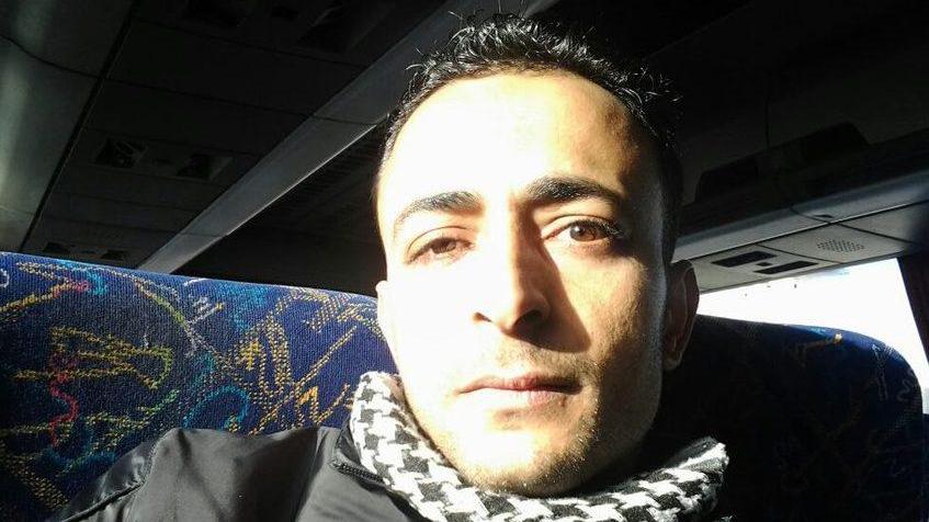 Una lattina usata come silenziatore