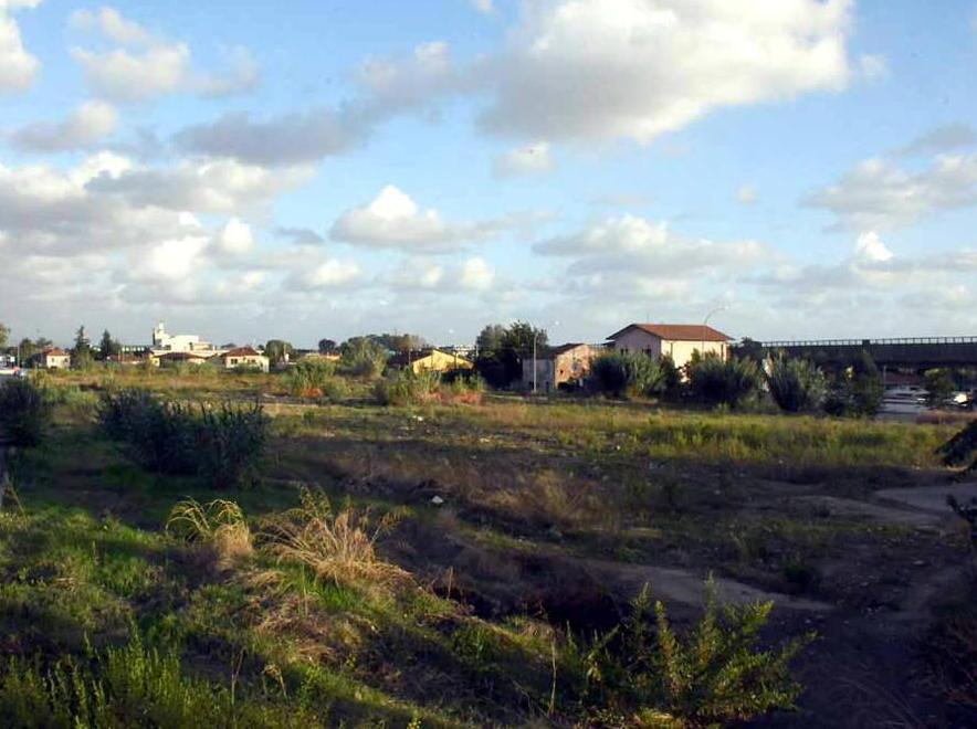 Parcheggio Grendi, consegnate le firme 