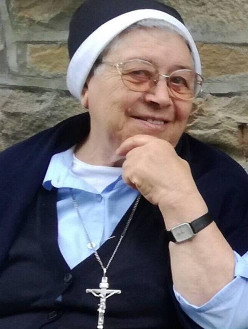 È lutto per la scomparsa di suor Annarita Battistini