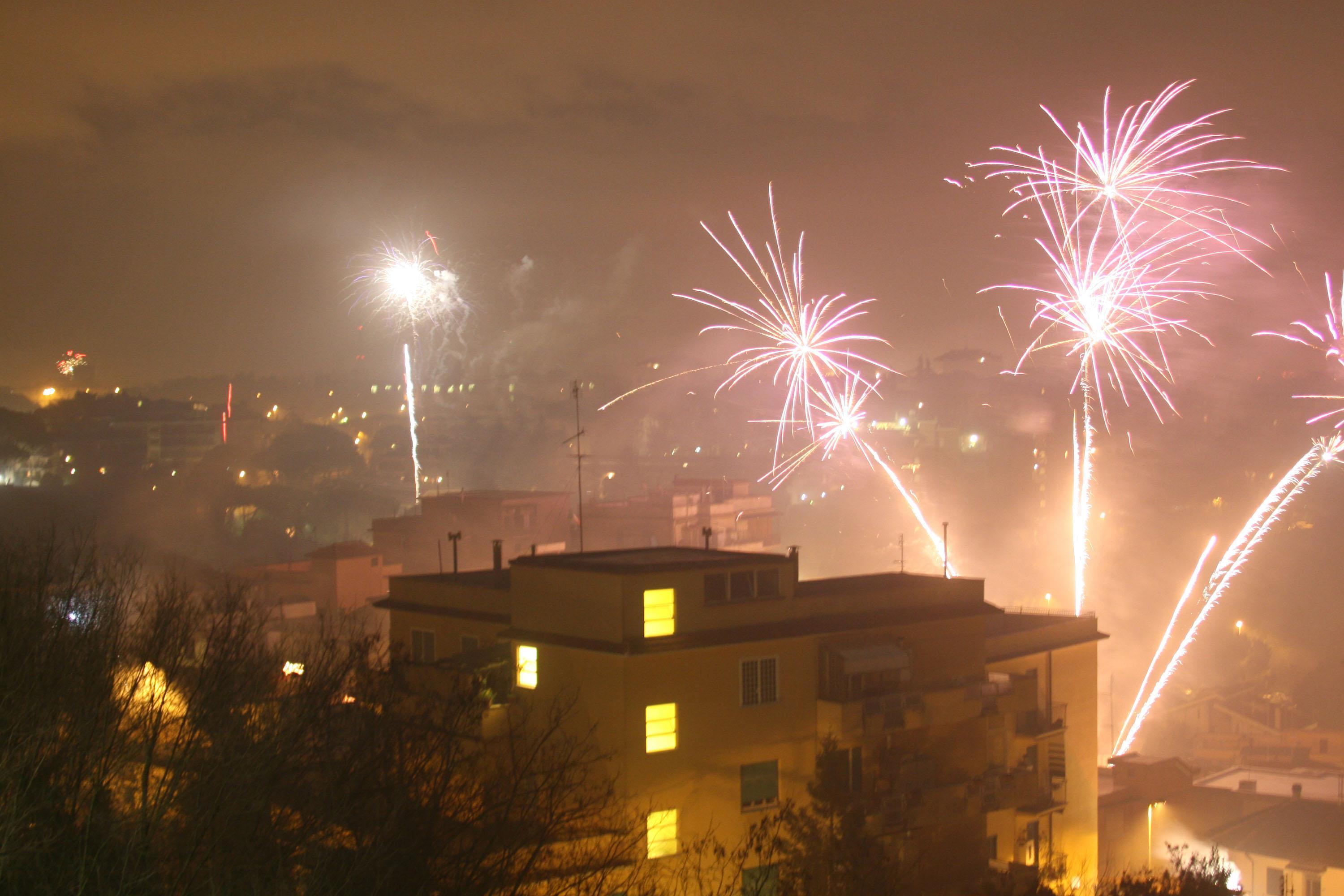 Modena, botti irregolari sequestrati dalla Municipale 