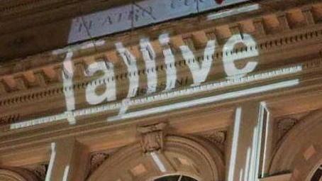 Il Guglielmi è vivo grazie al flash mob dei giovani artisti