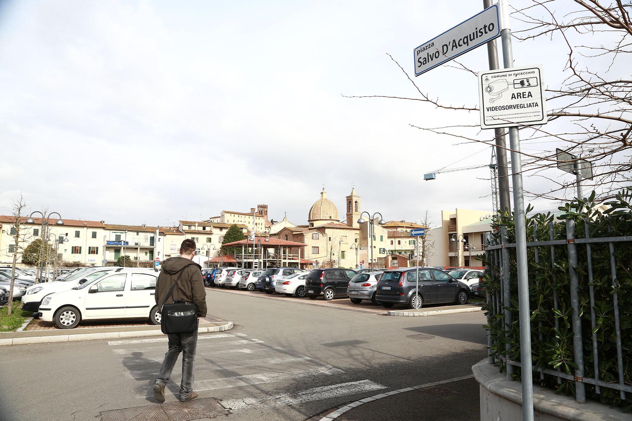 Piazza D'Acquisto a Fucecchio 