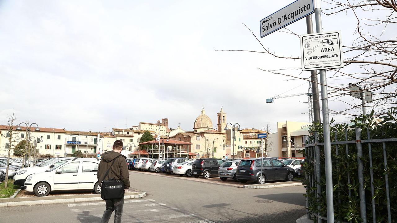 Piazza D'Acquisto a Fucecchio