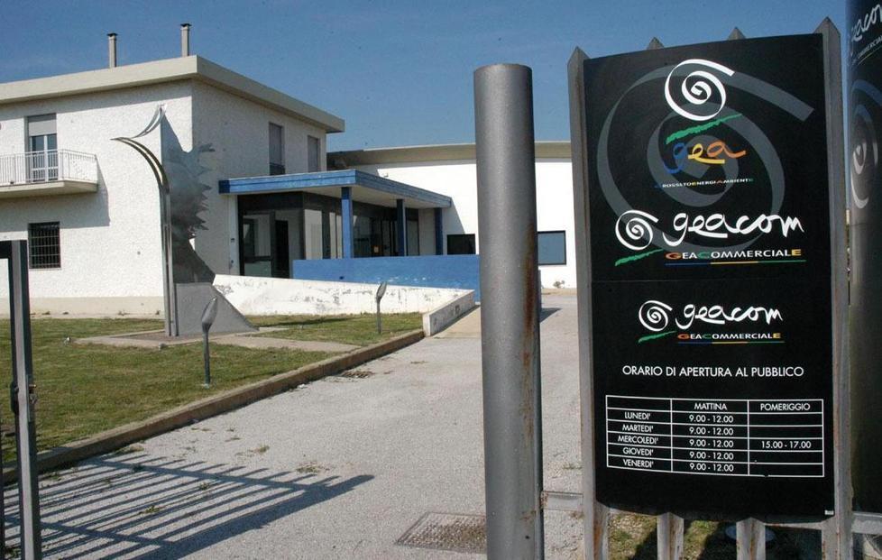 Dopo le segnalazioni al Tirreno il call center di Gea è di nuovo ok