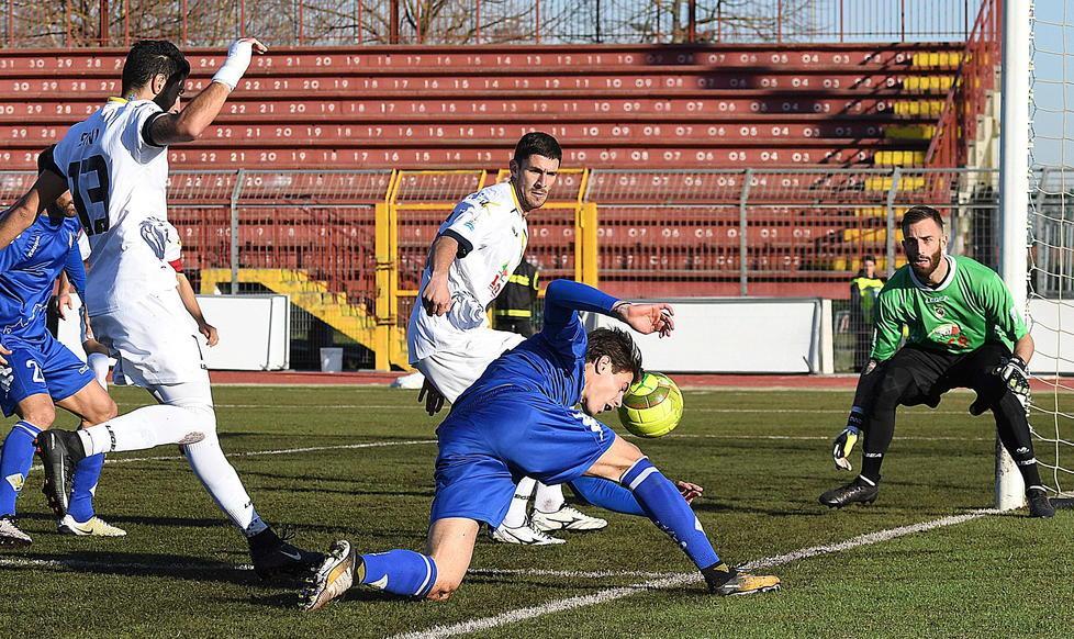 In extremis va ko anche Ceccarelli 
