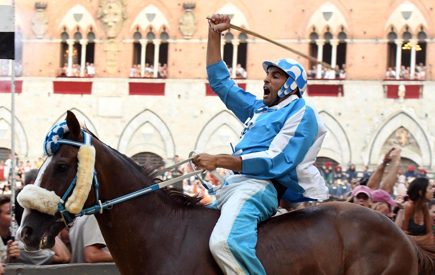 Sardo dell’anno: in testa Sanna 
