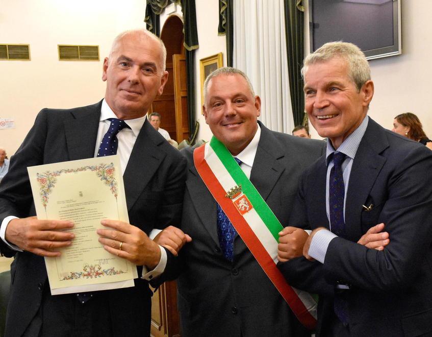 Marito e marito grazie ai giudici