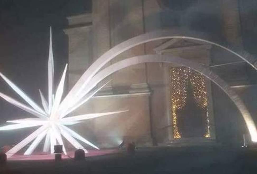 La Pro Loco stupisce tutti con la maxi stella di Natale 