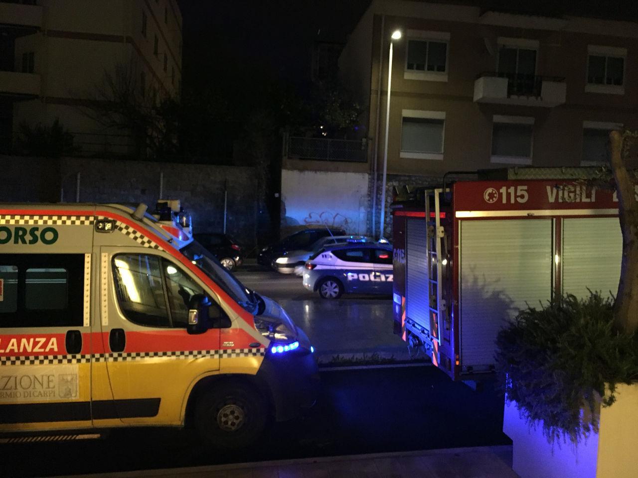 Rissa di Capodanno, giovane cade e batte la testa: ricoverato in codice rosso