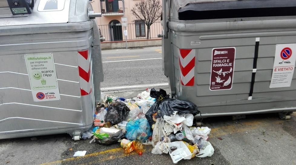Rifiuti, tariffa nuova problemi vecchi 