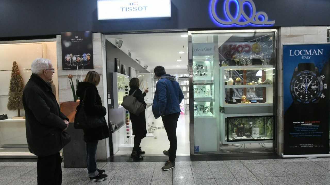 La gioielleria presa di mira dai ladri