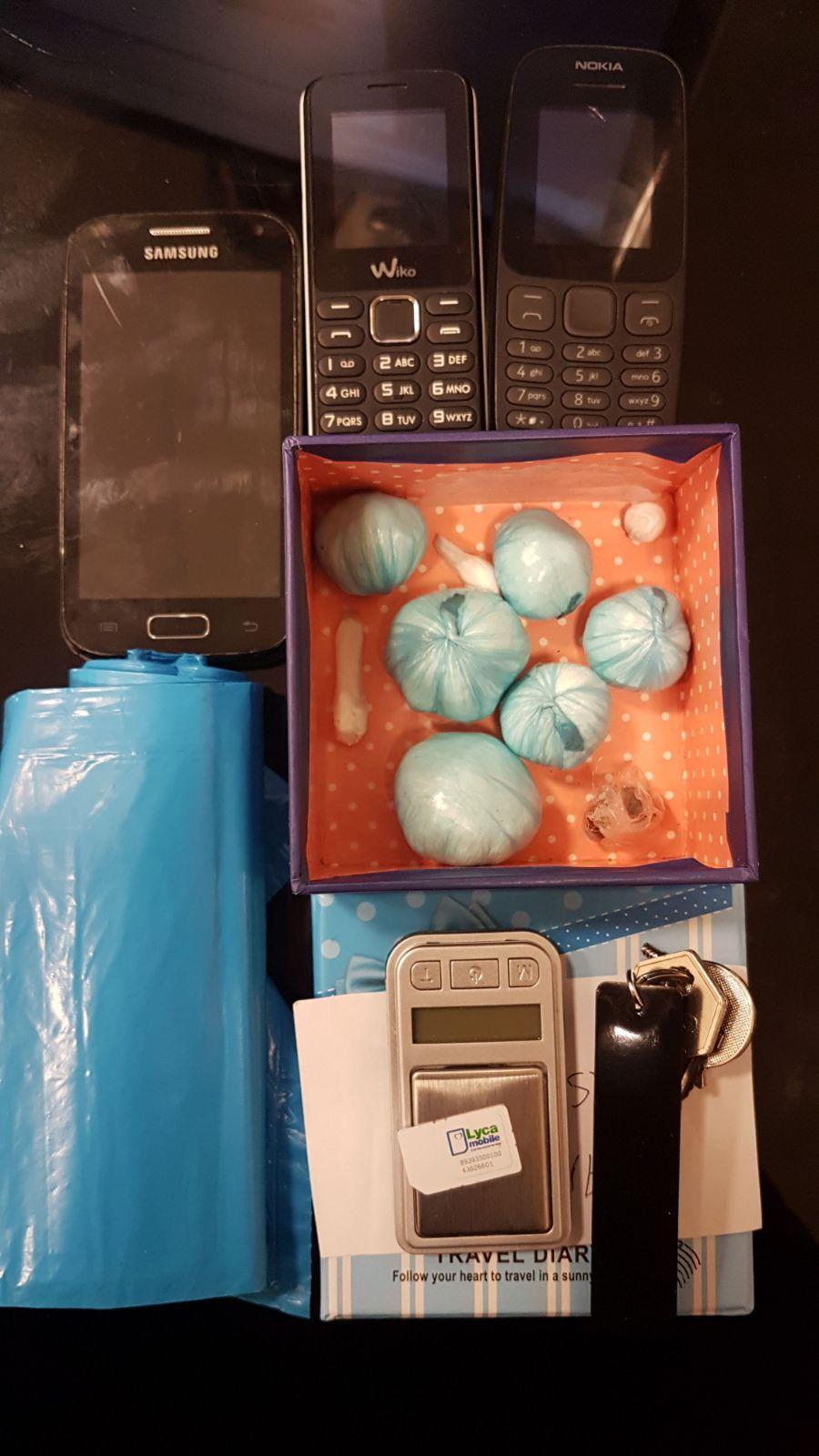 Trovato con mezz'etto di cocaina: uscito da poco dal carcere ci torna