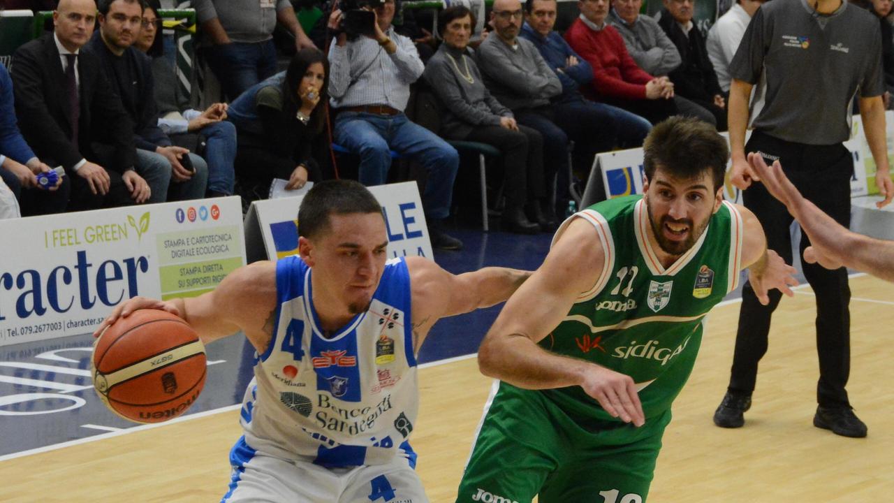 Bamforth in azione contro Avellino