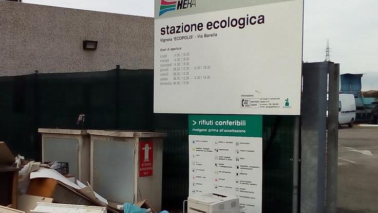 Rivoluzione porta-a-porta Vignola ora cambia marcia