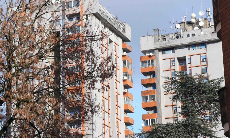 Grattacielo, soluzione o demolizione