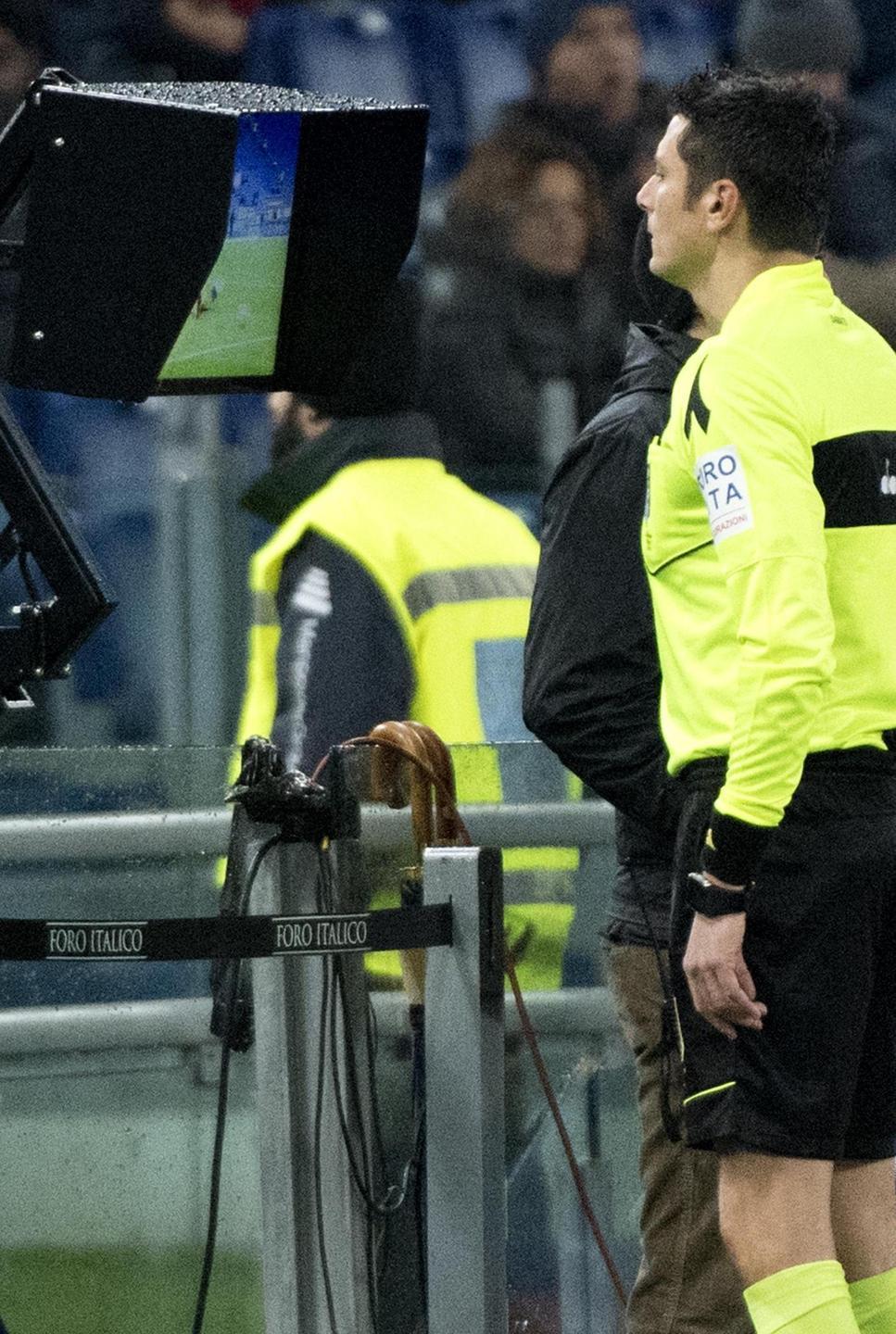 Diciotto i rigori concessi con la “moviola”, nove i gol annullati