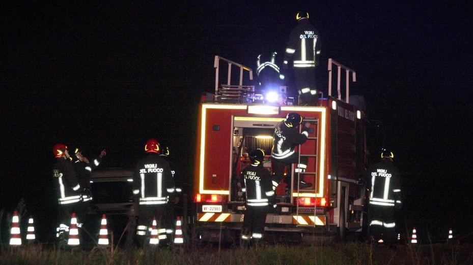 Vigili del fuoco rimangono senza la mensa