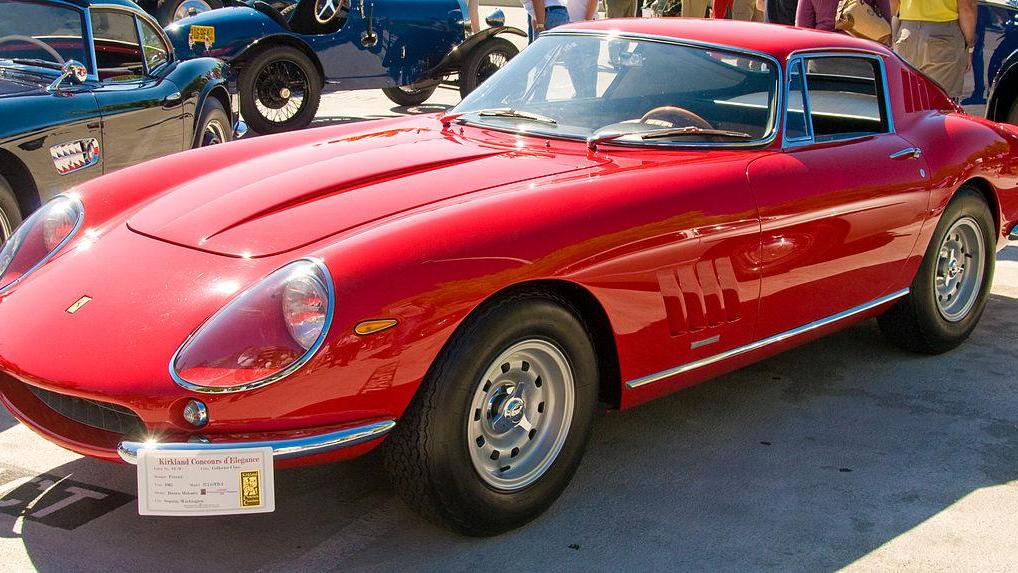 Maranello. Ferrari 275 GTB all'asta a Parigi vale 2,8 milioni