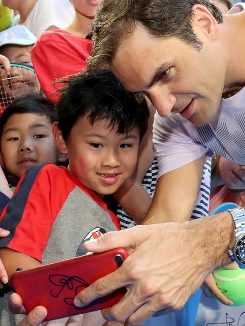 Il 2018 si apre nel nome di Federer 
