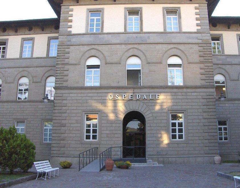 Lunghe file per esami e farmaci 