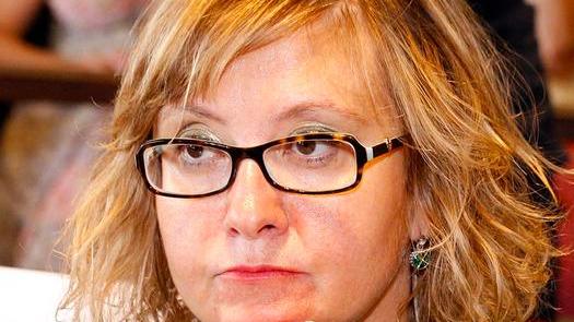 Il Pd smentisce le tesi della Poppi e a Bologna ora è lite con il M5S