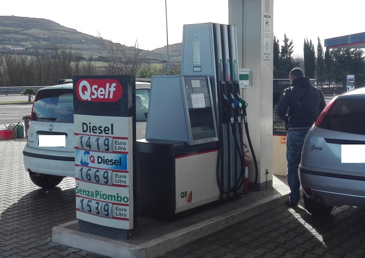 Zona franca a Giave, il carburante scontato resta un sogno