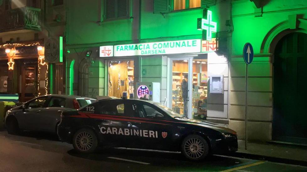 Rapina in farmacia: presi circa 400 euro