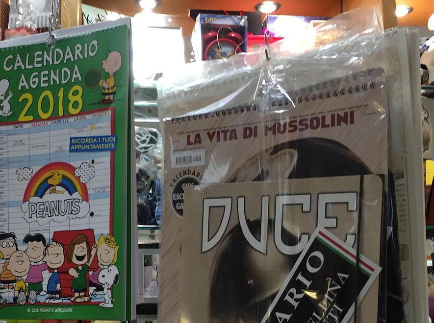 L’Anpi contro i gadget fascisti «Commercianti responsabili»