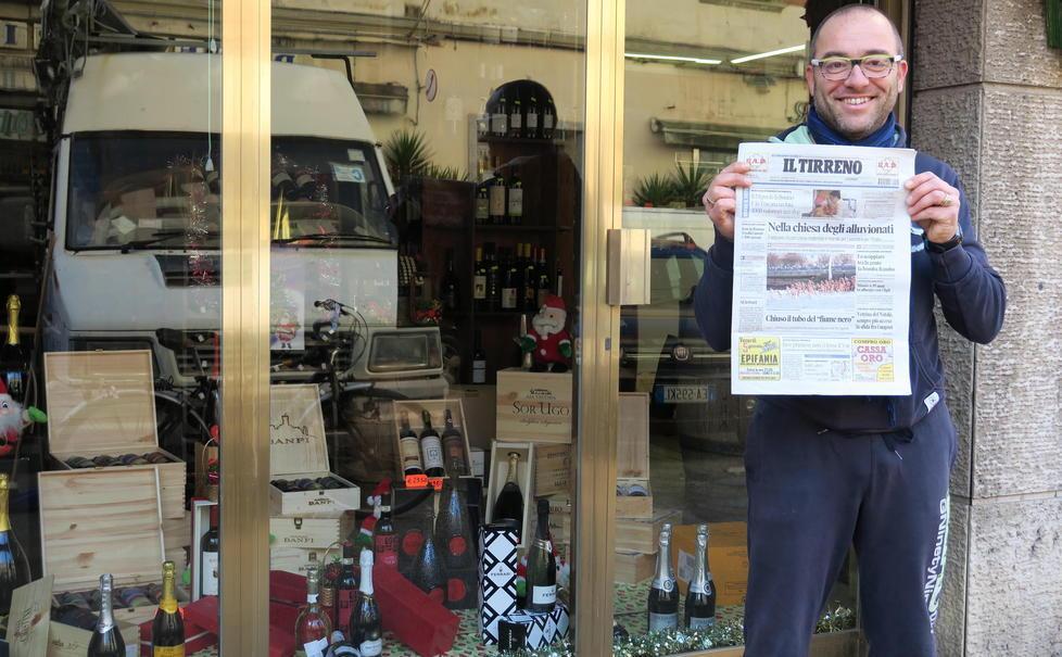Babbo Natale? Spunta tra le bottiglie
