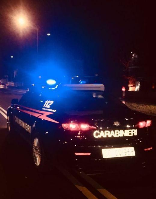 La cena non è pronta, pesta a sangue la moglie: arrestato 
