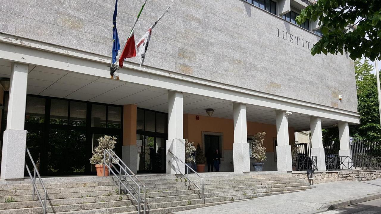Tempio, aste pilotate: giudice resta sospeso
