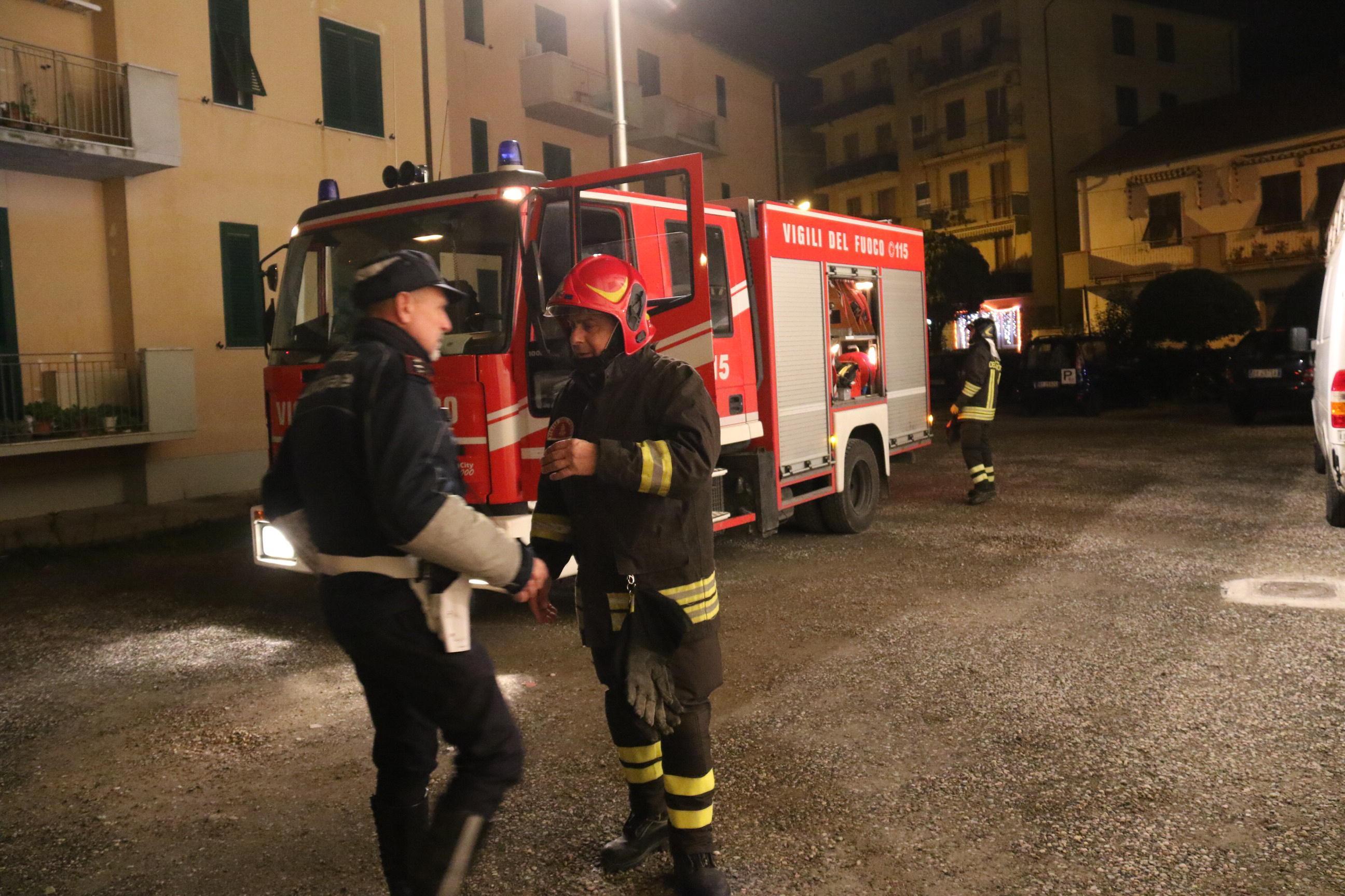 Un intervento dei vigili del fuoco per un'intossicazione da monossido (archivio)