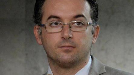 Postino a intermittenza e telefono fuori servizio a Casteani