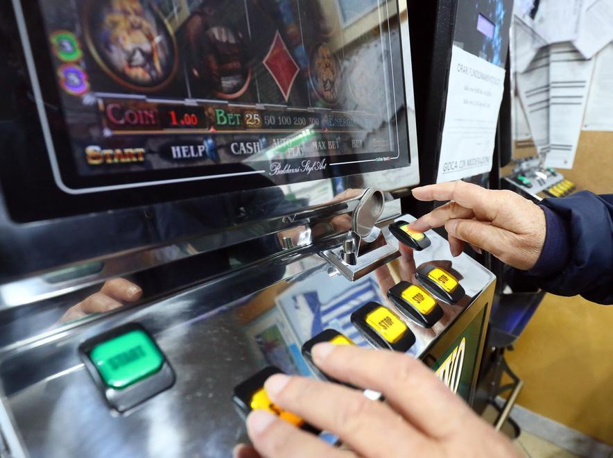 Ferrara, per i “malati” del gioco più risorse e prevenzione 
