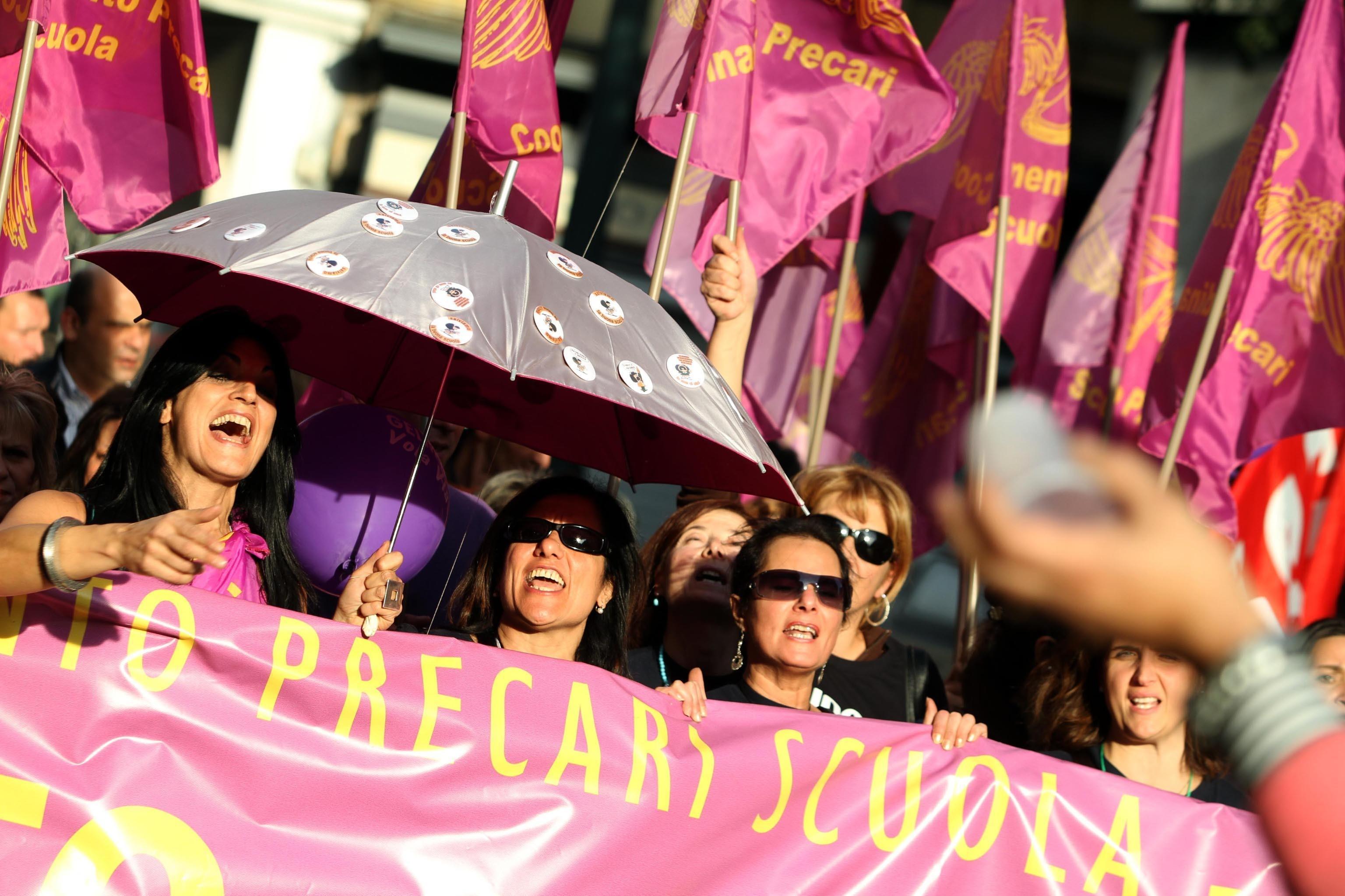 Una manifestazione degli insegnanti precari