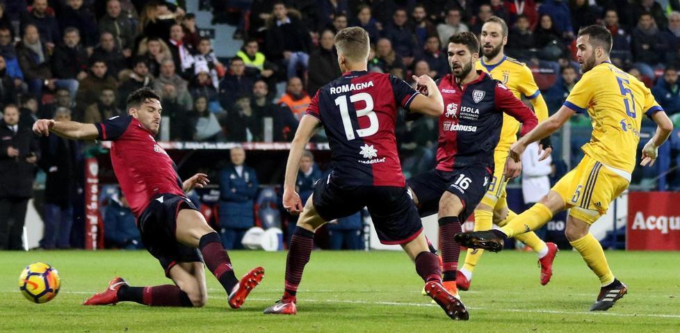 La Juve non perde colpi ma Dybala e Khedira sì 