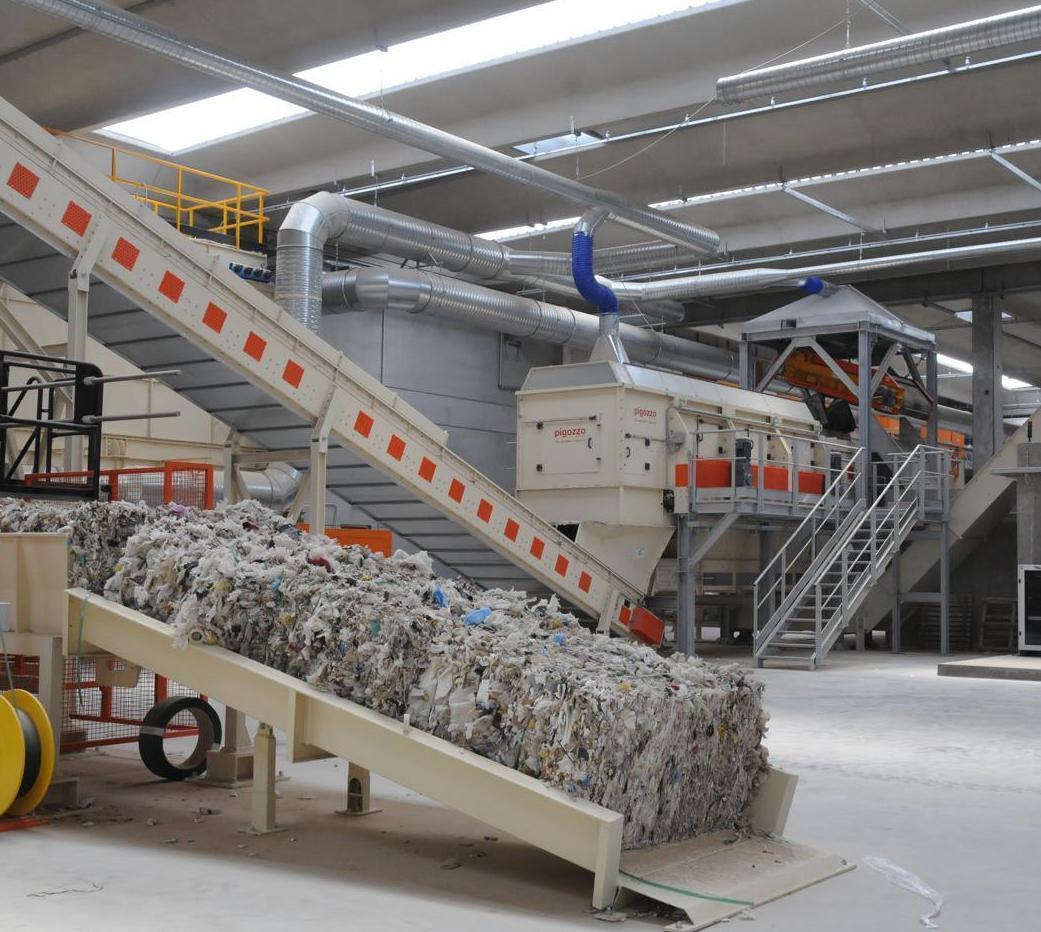 Smaltimento di carcasse: no all’impianto e ai fondi 