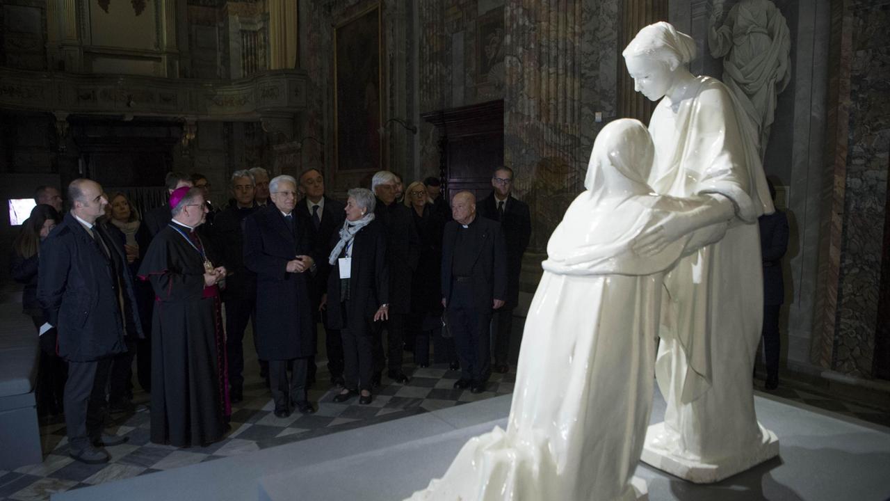 Quattro giorni di pausa per la Visitazione di della Robbia