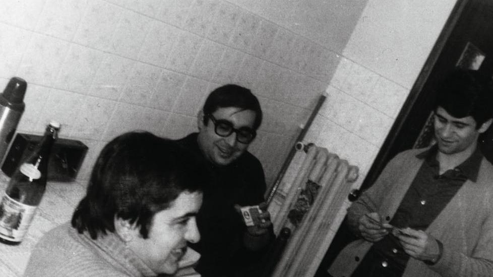 “L’anima in fabbrica”, storie di preti operai nel libro della Vitale