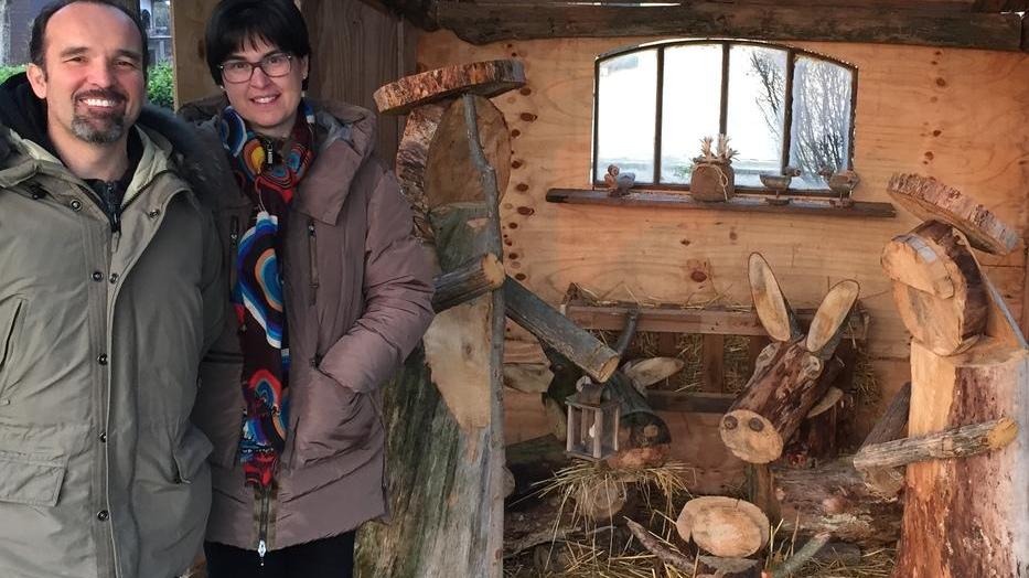 Aria di montagna a Villa Aiola con il presepe di legno