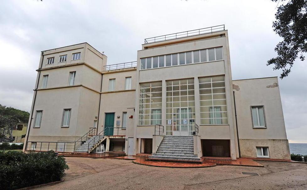 Villa Celestina: una partita infinita per il gioiello sul mare 