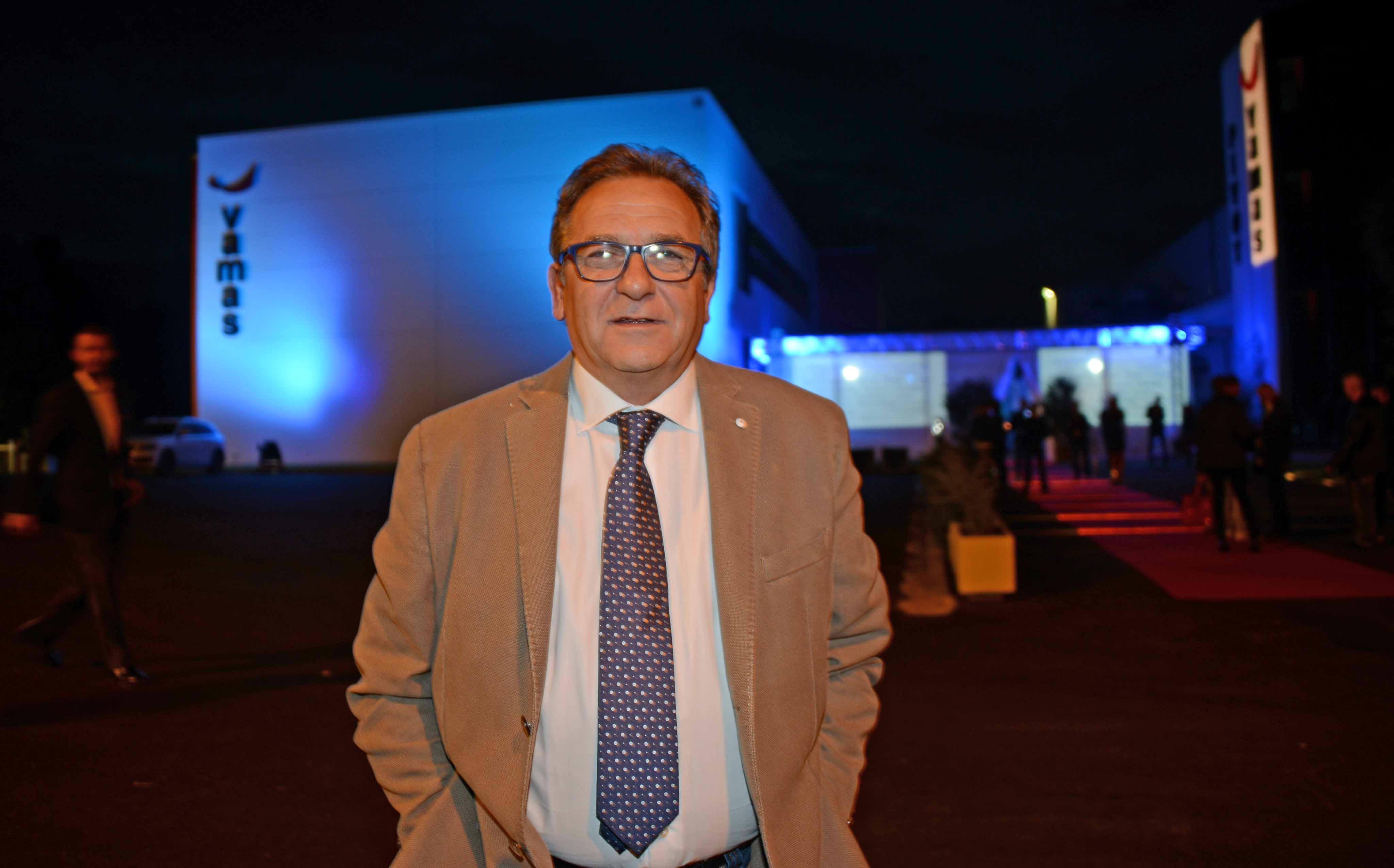 Rossi firma l’intesa tra Regione e Vamas 