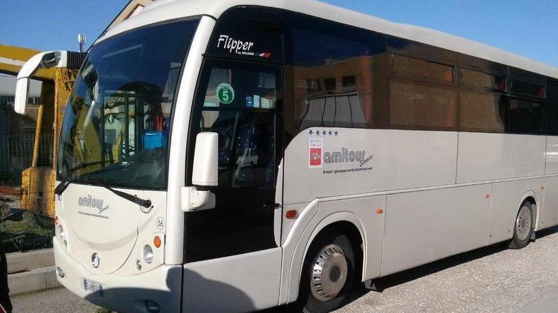 Vittoria per i genitori degli studenti: al Lotti con l’autobus