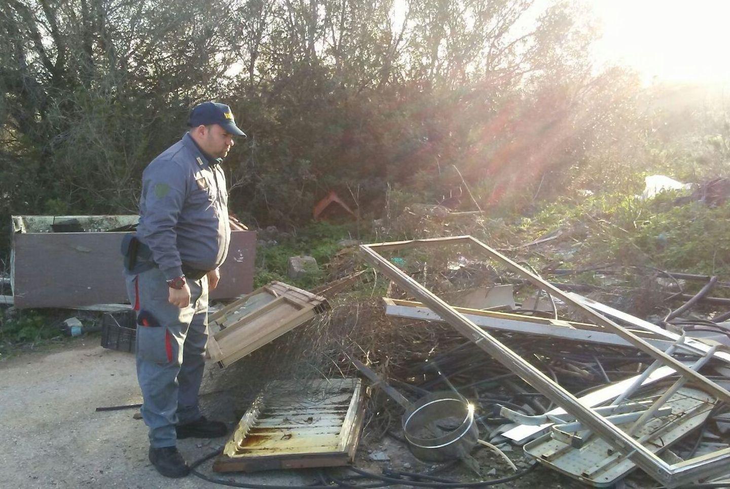 Amianto e rifiuti a Caniga San Giorgio