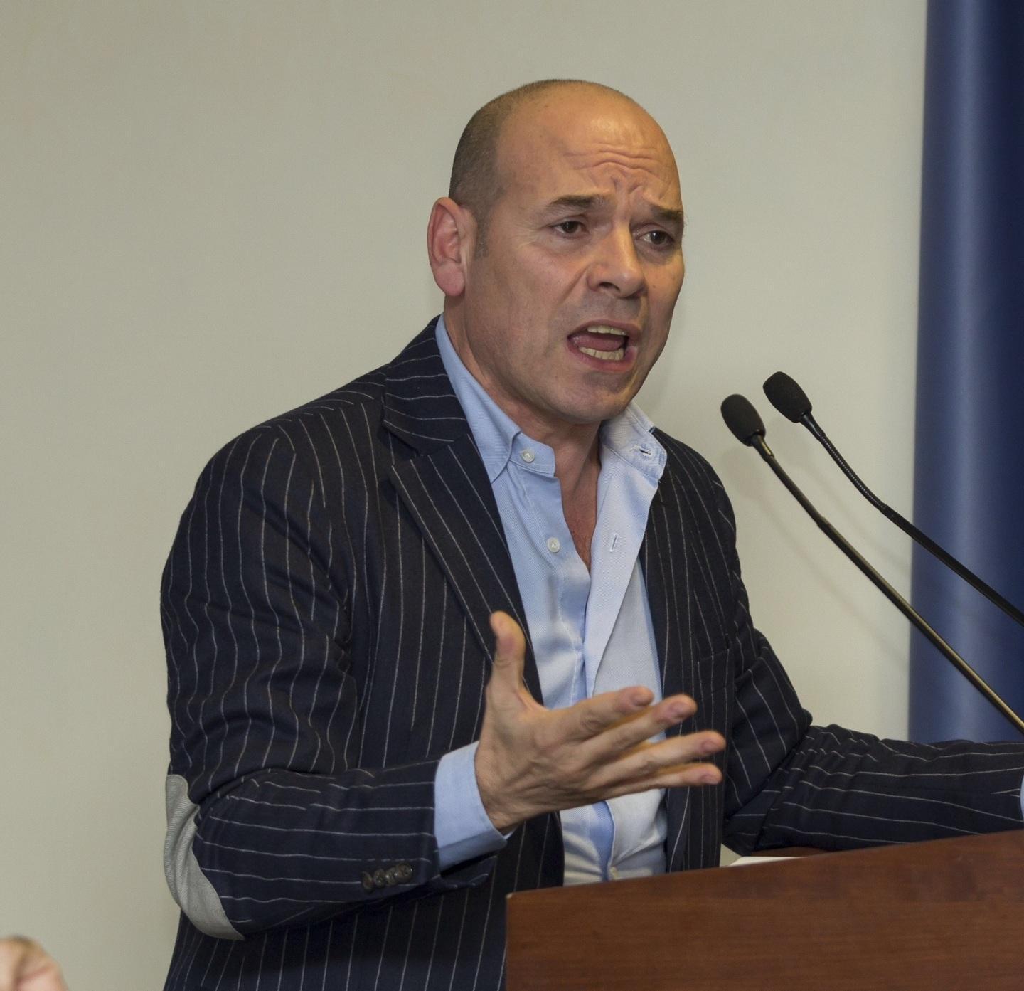 Antonello Peru: «Ma ora destinate quei fondi ad altro»