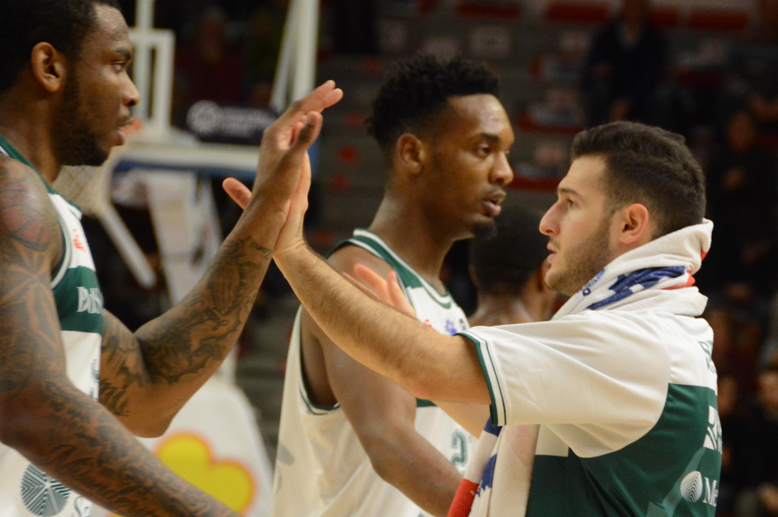 La Dinamo battuta in casa da Murcia: 88-94